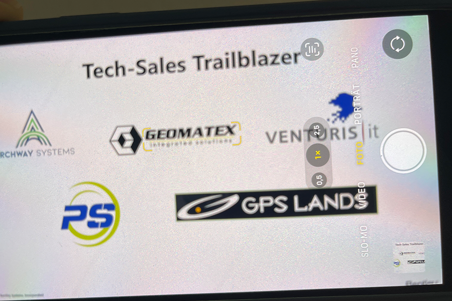 Prag-Tech-Sales-Trailblazer